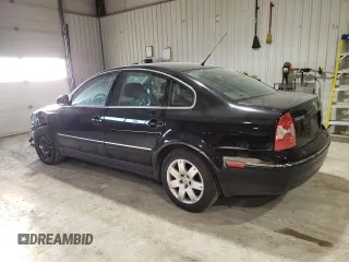 2005 Volkswagen Passat GLS with VIN WVWAD63B05E081309, listed as a Copart auction lot 43903625 with 151,076 mi miles and Salvage title. Bid and sale history available at DreamBid. Image 2.