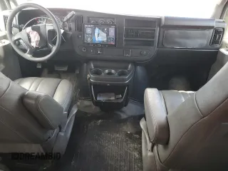 2016 Chevrolet Express Passenger LS with VIN 1GAZGNFF7G1319968, listed as a Copart auction lot 75911024 with 45,043 mi miles and Salvage title. Bid and sale history available at DreamBid. Image 8.