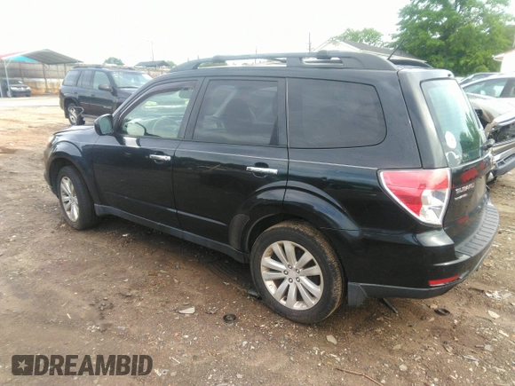 2012 Subaru Forester 2.5X Premium with VIN JF2SHBCC6CH419139, listed as a IAAI auction lot 42091254 with 191,878 mi miles. Bid and sale history available at carsss.com. Image 3.