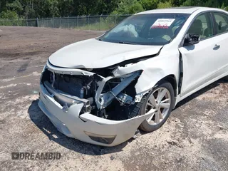 2014 Nissan Altima 2.5 with VIN 1N4AL3AP3EC407475, listed as a IAAI auction lot 40069964 with 216,578 mi miles. Bid and sale history available at carsss.com. Image 6.