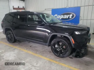 2023 Jeep Grand Cherokee Laredo with VIN 1C4RJJAG6P8867033, listed as a Copart auction lot 77134103 with 7,806 mi miles and Clean title. Bid and sale history available at DreamBid. Image 4.