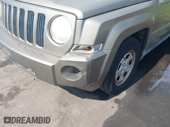 2008 Jeep Patriot Sport с VIN 1J8FF28W38D700492, выставлен на аукционе IAAI как лот 42526670 с пробегом 165 512 миль миль и . История ставок и продаж доступна на DreamBid. Изображение 6.