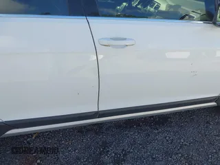 2017 Volkswagen Golf S с VIN 3VWH17AU0HM525270, выставлен на аукционе IAAI как лот 40931148 с пробегом Не указан миль и . История ставок и продаж доступна на DreamBid. Изображение 17.