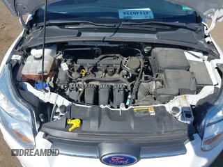 2013 Ford Focus SE with VIN 1FADP3K26DL262144, listed as a IAAI auction lot 42140228 with 107,379 mi miles. Bid and sale history available at carsss.com. Image 10.