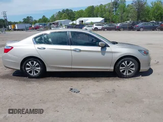 2015 Honda Accord LX with VIN 1HGCR2F36FA265770, listed as a IAAI auction lot 42106135 with 94,814 mi miles. Bid and sale history available at carsss.com. Image 13.