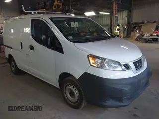 2015 Nissan NV200 S z VIN 3N6CM0KN0FK696271, wystawiony jako IAAI lot #41091873 z przebiegiem 89 652 mil mil oraz . Historia ofert i sprzedaży dostępna na DreamBid. Obrazek 1.