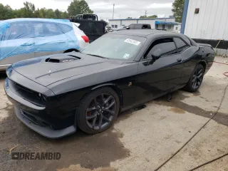 2016 Dodge Challenger R/T Scat Pack z VIN 2C3CDZFJ9GH240583, wystawiony jako Copart lot #62842583 z przebiegiem 73 369 mil mil oraz Tytuł czysty. Historia ofert i sprzedaży dostępna na DreamBid. Obrazek 1.