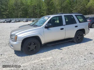 2004 Chevrolet TrailBlazer LT with VIN 1GNDS13S042273469, listed as a Copart auction lot 53825325 with 173,179 mi miles and Clean Title. Bid and sale history available at carsss.com. Image 1.