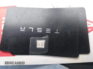 2022 Tesla Model S z VIN 5YJSA1E59NF493914, wystawiony jako IAAI lot #41626020 z przebiegiem Nie podano mil oraz . Historia ofert i sprzedaży dostępna na DreamBid. Obrazek 11.