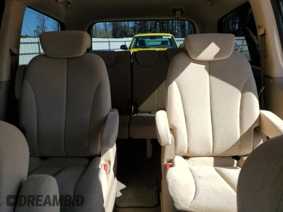 2008 Kia Sedona LX with VIN KNDMB233986211364, listed as a Copart auction lot 48524445 with 148,762 mi miles and Non Repairable. Bid and sale history available at carsss.com. Image 10.