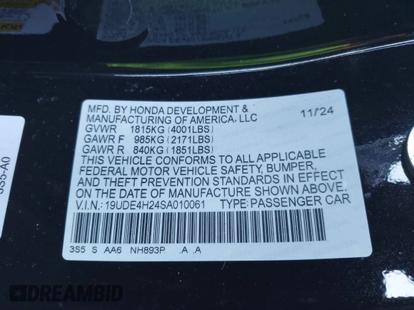 2025 Acura Integra with VIN 19UDE4H24SA010061, listed as a IAAI auction lot 41401387 with 633 mi miles and . Bid and sale history available at DreamBid. Image 9.
