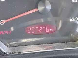 2006 Pontiac G6 6-Cyl z VIN 1G2ZG558264101271, wystawiony jako IAAI lot #41249484 z przebiegiem 237 276 mil mil oraz . Historia ofert i sprzedaży dostępna na DreamBid. Obrazek 16.