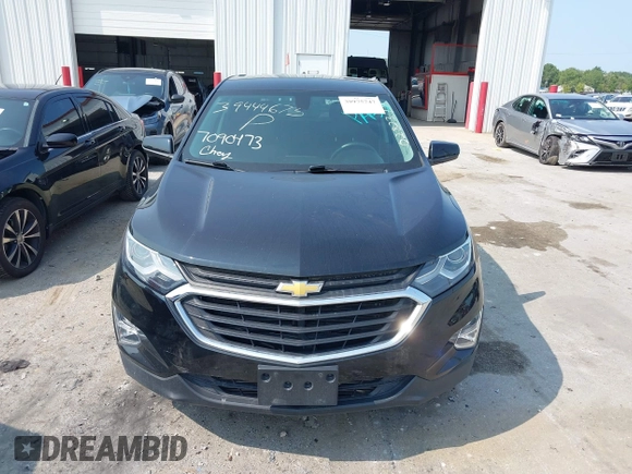 2019 Chevrolet Equinox LT with VIN 2GNAXKEV9K6293964, listed as a IAAI auction lot 39975747 with 66,045 mi miles. Bid and sale history available at carsss.com. Image 12.