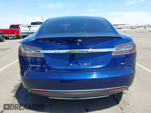 2016 Tesla Model S 70 kWh Battery with VIN 5YJSA1E10GF126433, listed as a IAAI auction lot 42169558 with 120,182 mi miles and . Bid and sale history available at carsss.com. Image 16.