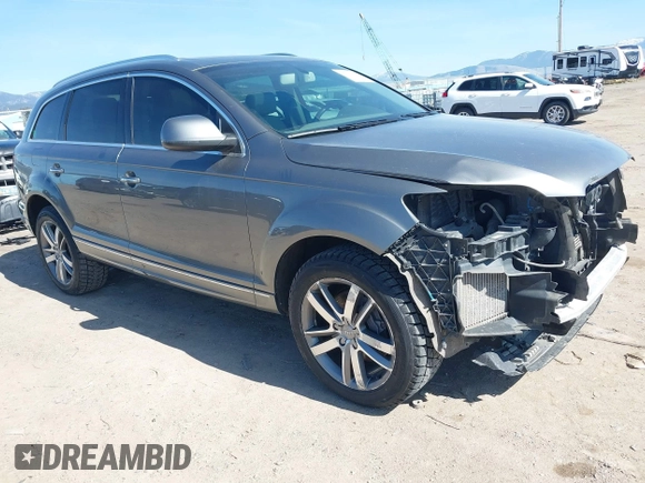 2014 Audi Q7 Premium Plus z VIN WA1LMAFE7ED018628, wystawiony jako IAAI lot #41955702 z przebiegiem 134 641 mil mil oraz . Historia ofert i sprzedaży dostępna na DreamBid. Obrazek 1.