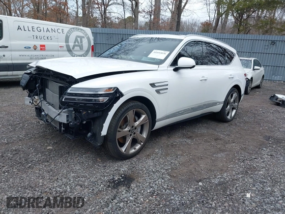 2023 Genesis GV80 z VIN KMUHBDSB8PU140123, wystawiony jako IAAI lot #41692036 z przebiegiem 37 021 mil mil oraz . Historia ofert i sprzedaży dostępna na DreamBid. Obrazek 18.
