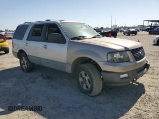 2003 Ford Expedition Special Service with VIN 1FMFU16L33LB95290, listed as a Copart auction lot 57689585 with Not provided miles and Non repairable. Bid and sale history available at DreamBid. Image 4.