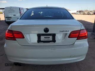 2013 BMW 3 Series 328i with VIN WBAKE3C56DE771233, listed as a Copart auction lot 83909034 with 141,535 mi miles and Salvage Title. Bid and sale history available at DreamBid. Image 6.