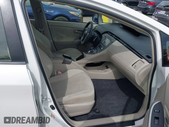 2012 Toyota Prius One z VIN JTDKN3DU4C5517527, wystawiony jako IAAI lot #41730738 z przebiegiem 146 069 mil mil oraz . Historia ofert i sprzedaży dostępna na DreamBid. Obrazek 5.