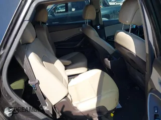 2017 Hyundai Santa Fe SE Ultimate z VIN KM8SR4HFXHU231793, wystawiony jako IAAI lot #41963670 z przebiegiem 132 658 mil mil oraz . Historia ofert i sprzedaży dostępna na DreamBid. Obrazek 8.