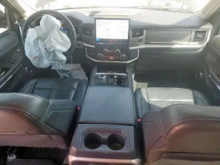 2022 Ford Expedition XLT with VIN 1FMJU1HT4NEA34624, listed as a Copart auction lot 56891045 with 48,202 mi miles and Salvage title. Bid and sale history available at DreamBid. Image 8.