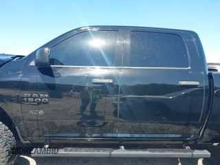 2019 Ram 1500 Tradesman z VIN 1C6RR7KG9KS709945, wystawiony jako IAAI lot #42134420 z przebiegiem 69 846 mil mil oraz . Historia ofert i sprzedaży dostępna na DreamBid. Obrazek 14.