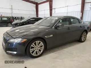 2017 Jaguar XF 35t Premium with VIN SAJBD4BV4HCY29193, listed as a Copart auction lot 87858885 with 89,259 mi miles and Salvage Title. Bid and sale history available at carsss.com. Image 1.