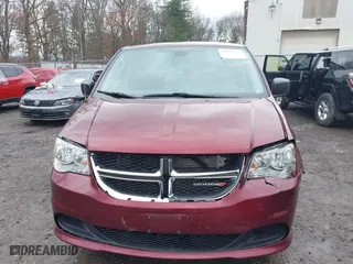 2018 Dodge Grand Caravan SE with VIN 2C4RDGBG2JR337890, listed as a IAAI auction lot 41967253 with 117,564 mi miles. Bid and sale history available at carsss.com. Image 12.