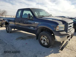 2006 Ford F-350 XL with VIN 1FTWX31PX6EC36976, listed as a Copart auction lot 88891835 with 100,628 mi miles and Salvage title. Bid and sale history available at DreamBid. Image 4.