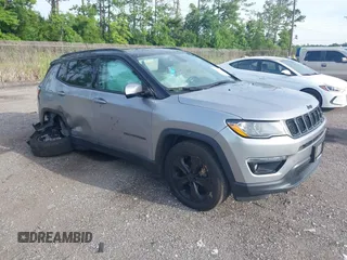 2018 Jeep Compass Latitude with VIN 3C4NJDBBXJT402489, listed as a IAAI auction lot 42369108 with 126,939 mi miles and . Bid and sale history available at DreamBid. Image 1.