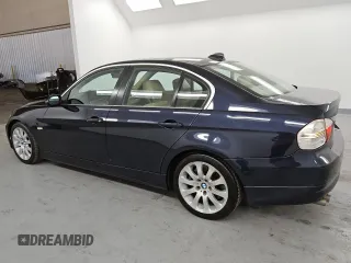 2006 BMW 3 Series 330xi with VIN WBAVD33546KV68572, listed as a Copart auction lot 88468665 with 117,827 mi miles and Clean Title. Bid and sale history available at carsss.com. Image 2.