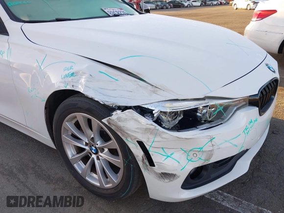 2018 BMW 3 Series 320i with VIN WBA8E1G54JNU90990, listed as a IAAI auction lot 41801197 with 140,603 mi miles. Bid and sale history available at carsss.com. Image 6.