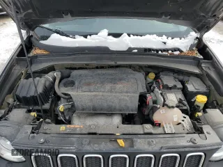 2017 Jeep Renegade Altitude with VIN ZACCJBBB8HPF62271, listed as a Copart auction lot 44805425 with 28,915 mi miles and Salvage Title. Bid and sale history available at carsss.com. Image 11.