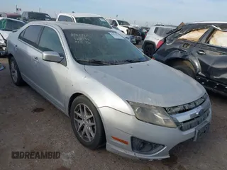 2010 Ford Fusion SE with VIN 3FAHP0HA3AR169366, listed as a IAAI auction lot 41921424 with 189,799 mi miles. Bid and sale history available at carsss.com. Image 1.