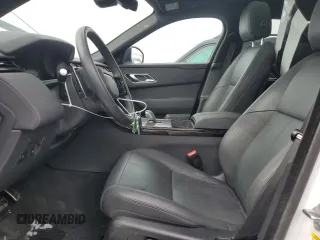 2025 Land Rover Range Rover Velar Dynamic SE z VIN SALYL2EX7SA391911, wystawiony jako Copart lot #42235115 z przebiegiem 9 482 mil mil oraz Szkoda całkowita • Salvage title. Historia ofert i sprzedaży dostępna na DreamBid. Obrazek 7.