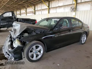 2013 BMW 3 Series 320i z VIN WBA3B1C57DF462382, wystawiony jako Copart lot #53111245 z przebiegiem 99 876 mil mil oraz Szkoda całkowita • Salvage title. Historia ofert i sprzedaży dostępna na DreamBid. Obrazek 1.