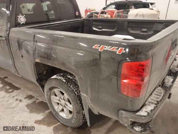 2015 Chevrolet Silverado 1500 LS with VIN 1GCVKPEC5FZ351678, listed as a IAAI auction lot 41394144 with 187,679 mi miles. Bid and sale history available at carsss.com. Image 3.