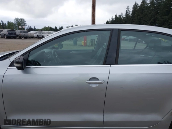 2015 Volkswagen Jetta SE with VIN 3VWD07AJ9FM230298, listed as a IAAI auction lot 42139675 with 108,025 mi miles and . Bid and sale history available at DreamBid. Image 14.