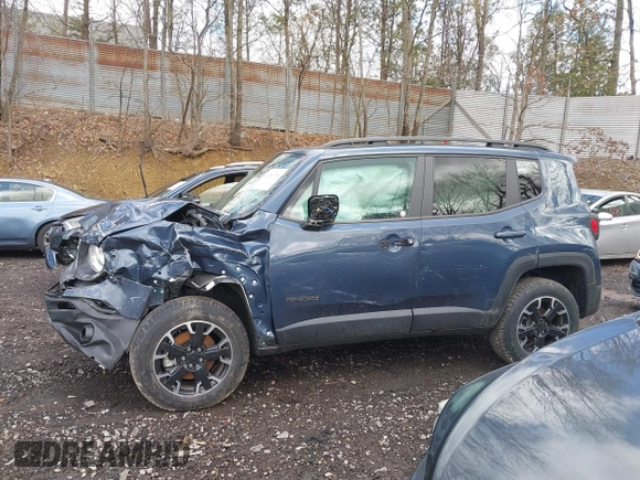 2023 Jeep Renegade Latitude with VIN ZACNJDB17PPP61612, listed as a IAAI auction lot 42051755 with 13,013 mi miles and . Bid and sale history available at DreamBid. Image 15.