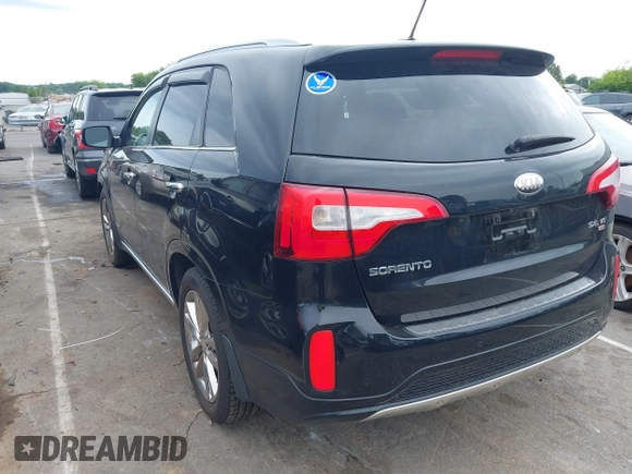 2014 Kia Sorento SX z VIN 5XYKWDA7XEG485405, wystawiony jako IAAI lot #42312938 z przebiegiem 169 728 mil mil oraz . Historia ofert i sprzedaży dostępna na DreamBid. Obrazek 3.