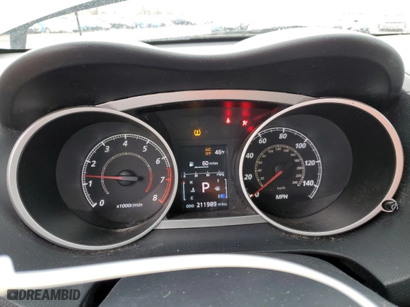 2010 Mitsubishi Outlander SE with VIN JA4AS3AW5AZ001574, listed as a Copart auction lot 47678375 with 211,989 mi miles and Salvage Title. Bid and sale history available at carsss.com. Image 9.