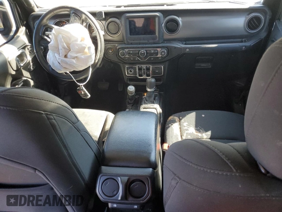 2021 Jeep Gladiator Sport S with VIN 1C6JJTAG5ML606050, listed as a Copart auction lot 45221215 with 43,529 mi miles and Salvage title. Bid and sale history available at DreamBid. Image 8.