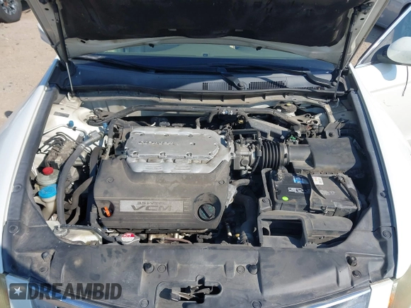2009 Honda Accord EX-L with VIN 1HGCP36889A049401, listed as a IAAI auction lot 41241557 with 123,990 mi miles and . Bid and sale history available at DreamBid. Image 10.