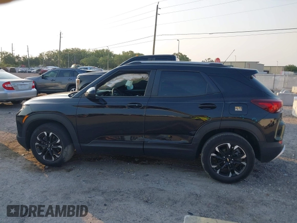 2022 Chevrolet TrailBlazer LT with VIN KL79MPSL7NB061589, listed as a IAAI auction lot 42049675 with 33,520 mi miles and . Bid and sale history available at DreamBid. Image 14.