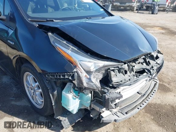 2016 Toyota Prius Two with VIN JTDKBRFU9G3021083, listed as a IAAI auction lot 41986733 with 117,227 mi miles and . Bid and sale history available at DreamBid. Image 19.