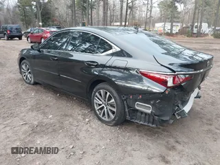 2021 Lexus ES with VIN 58ACZ1B18MU106522, listed as a IAAI auction lot 41053476 with 58,330 mi miles. Bid and sale history available at carsss.com. Image 3.