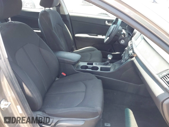 2018 Kia Optima LX with VIN 5XXGT4L34JG266575, listed as a IAAI auction lot 42458844 with 73,394 mi miles and . Bid and sale history available at DreamBid. Image 5.