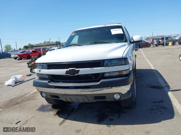 2001 Chevrolet Tahoe LT with VIN 1GNEC13T01J206365, listed as a IAAI auction lot 41960144 with 243,884 mi miles. Bid and sale history available at carsss.com. Image 12.