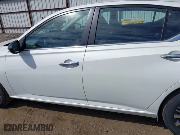 2025 Nissan Altima SV with VIN 1N4BL4DW5SN358521, listed as a IAAI auction lot 42213920 with 5,287 mi miles and . Bid and sale history available at DreamBid. Image 14.
