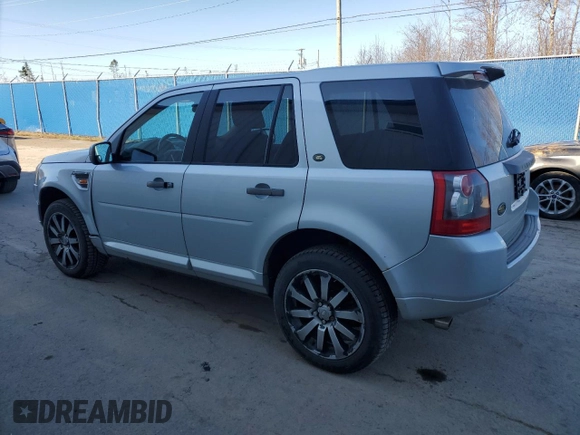 2008 Land Rover LR2 HSE with VIN SALFR24N28H063687, listed as a Copart auction lot 55380235 with 270,988 mi miles and Clean title. Bid and sale history available at DreamBid. Image 2.